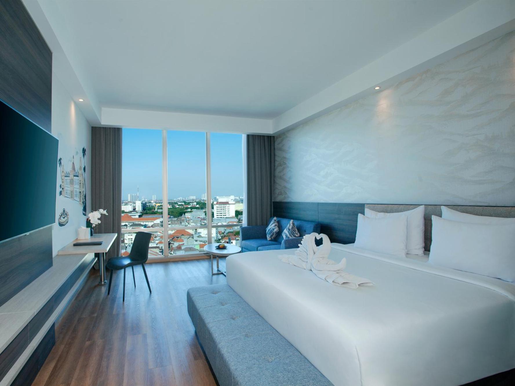 Platinum Hotel Tunjungan Sorabaya Extérieur photo